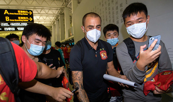 风雨同舟！球队内部困难如何克服