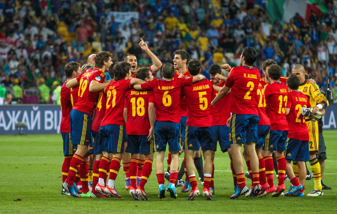 包含刚果队期待好战绩，追求欧洲资格的词条