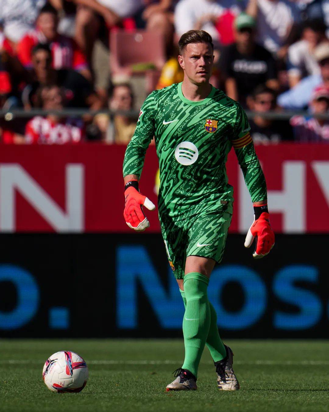 开云下载-关于赫罗纳客场大胜，冲击升班资格的信息