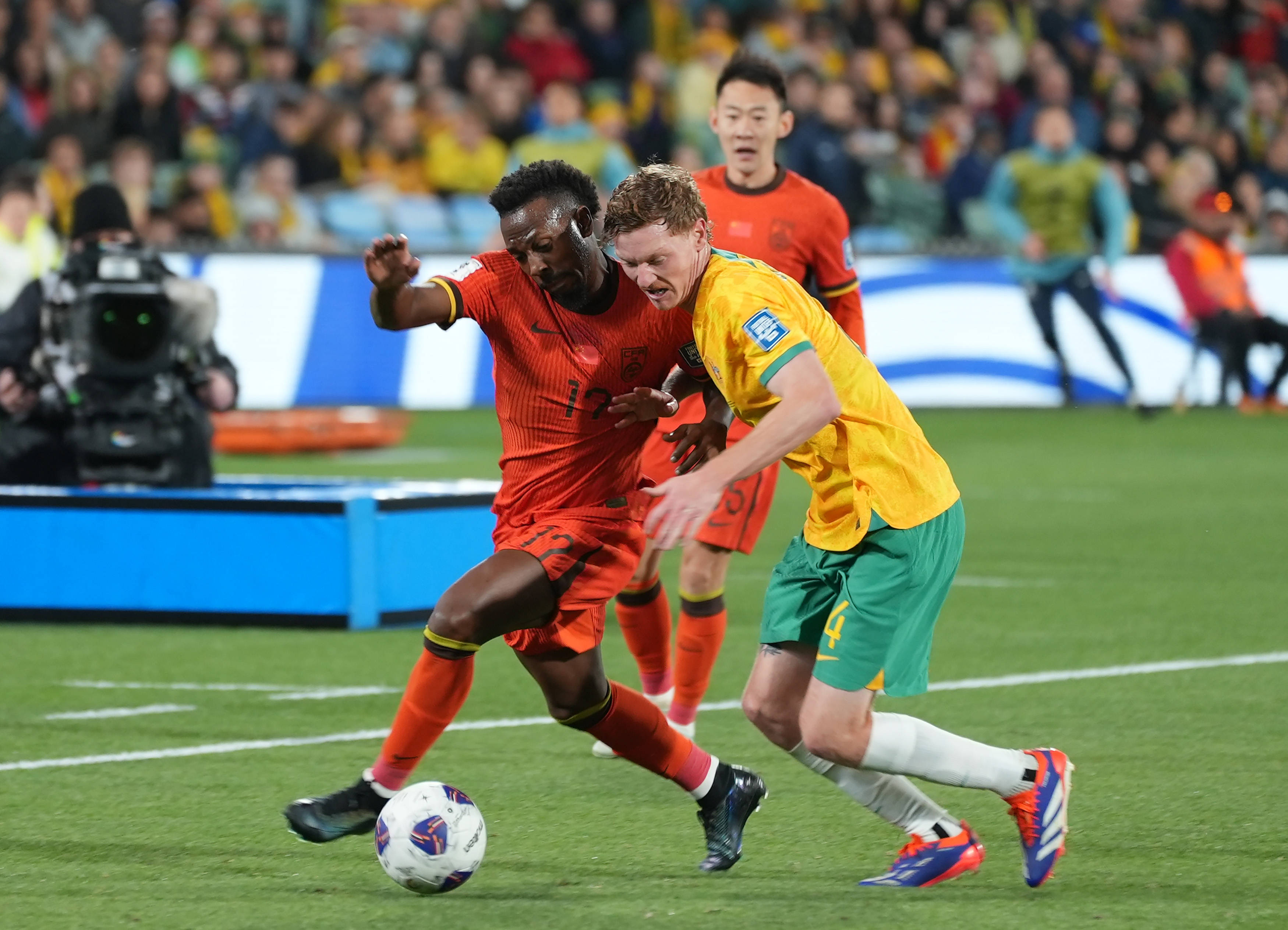 开云体育下载-澳大利亚球员与球队达成续约，延续黄金时代的简单介绍