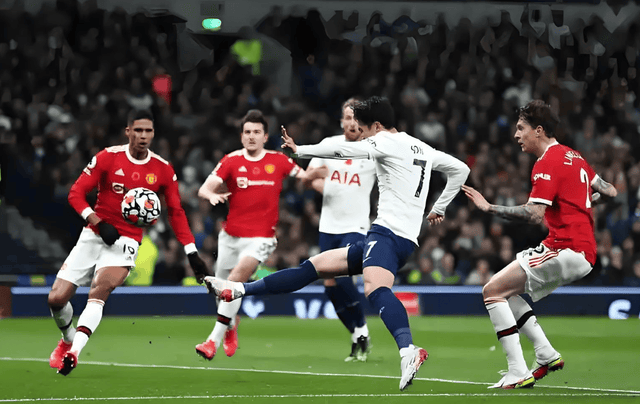 法兰克福球队在临近比赛中调整阵容