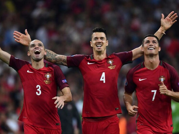 关于河北华夏幸福主场不敌大连一方，保持不败态势的信息