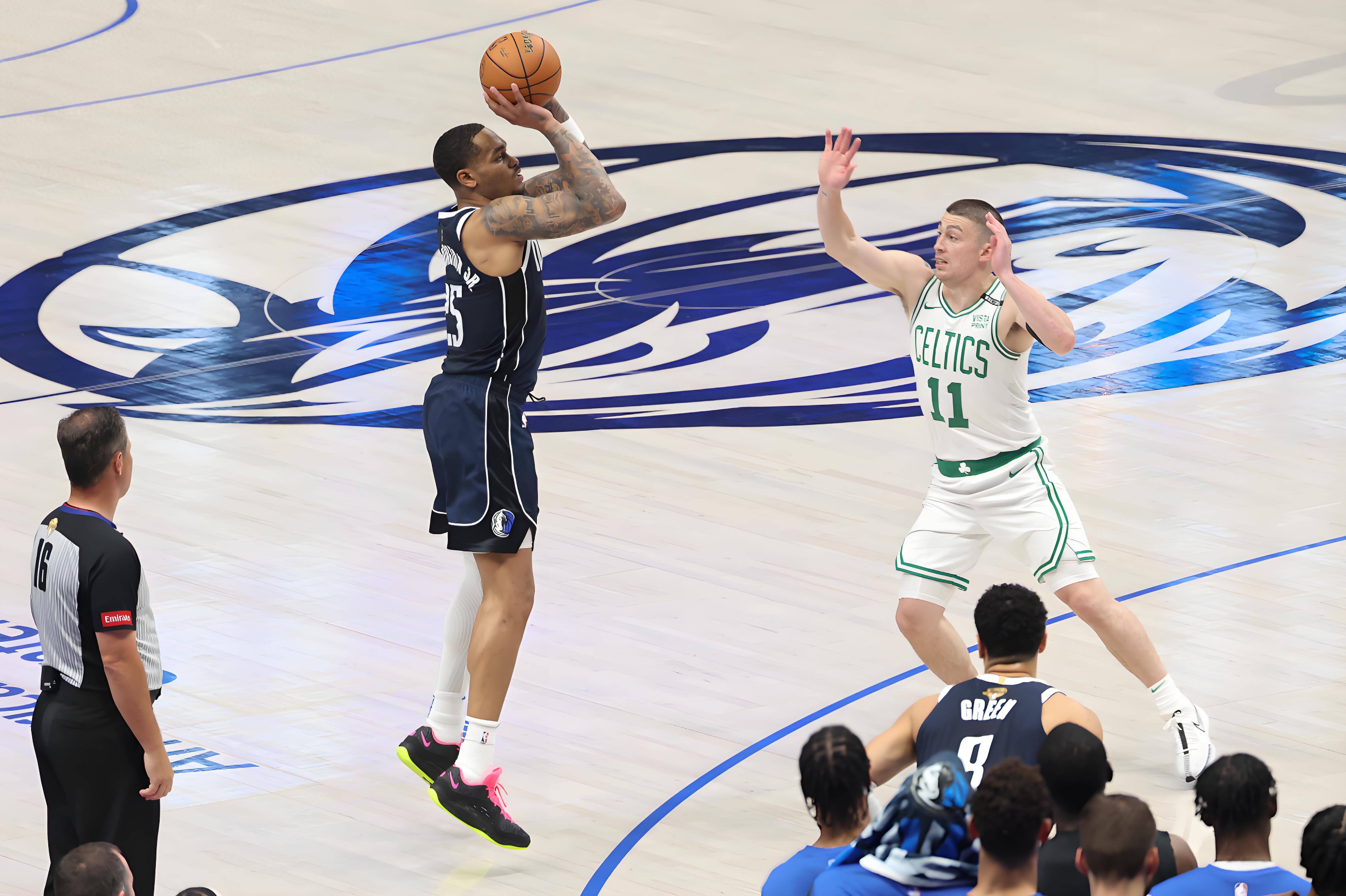 独行俠逆转奇才，东契奇绝杀锁定胜局