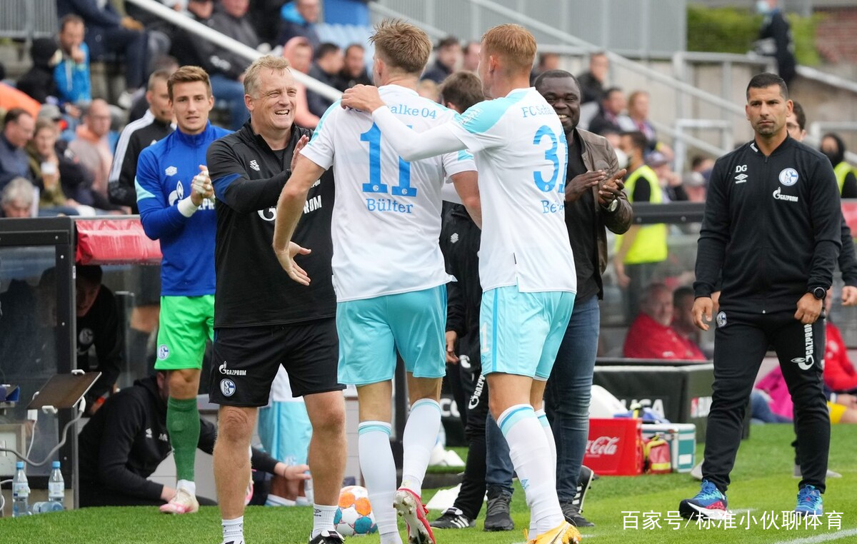 沙尔克客场获胜，豪取三分