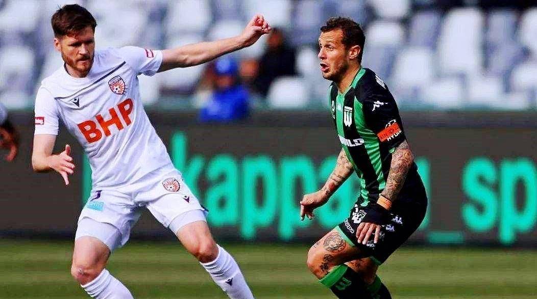 包含欧预赛：斯洛文尼亚队战胜对手，士气高昂！的词条