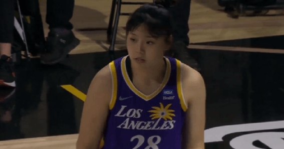 包含贝拉鲁斯国家队遭遇连败，状态堪忧的词条