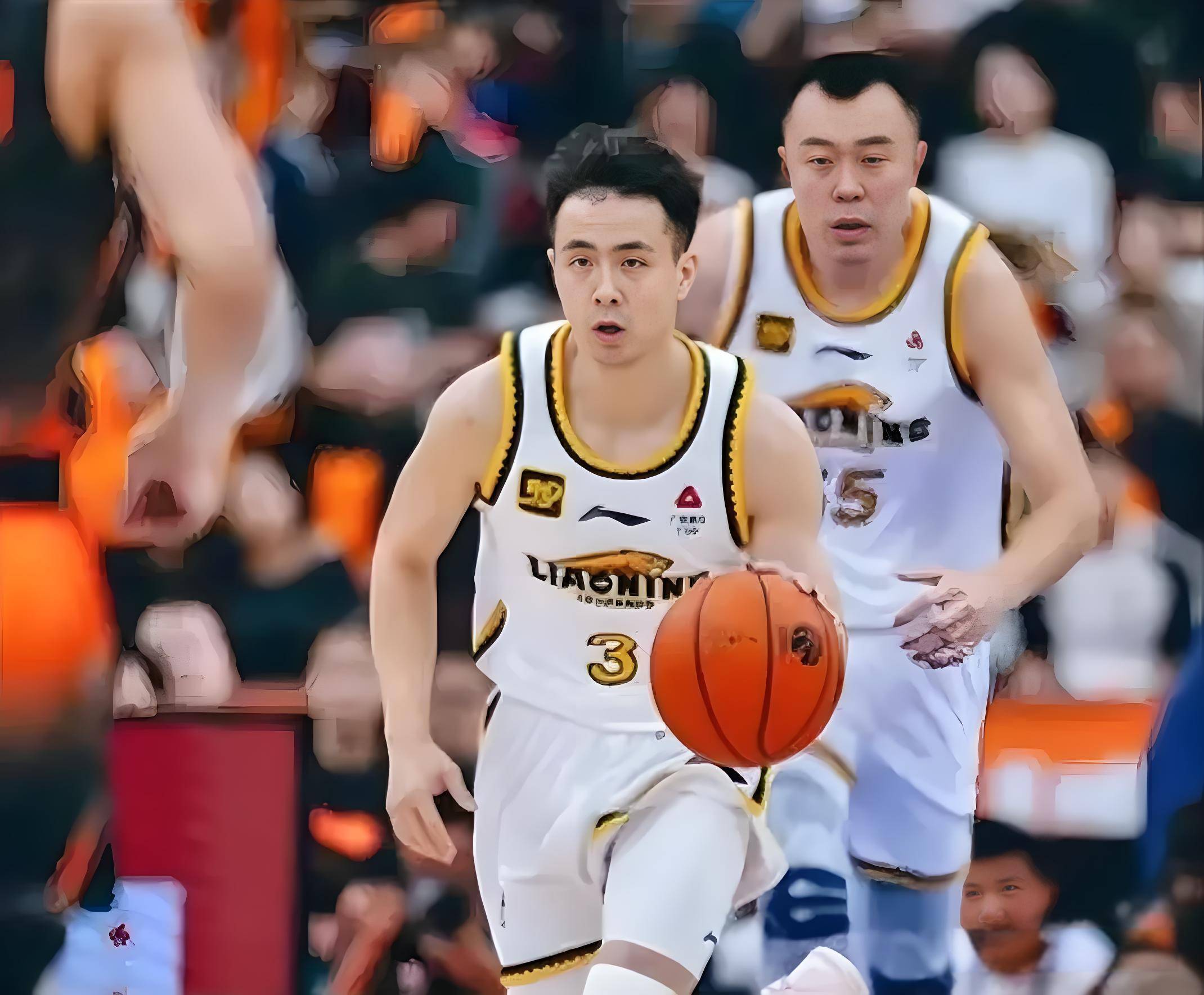 辽宁男篮逆转战胜山东，势不可挡