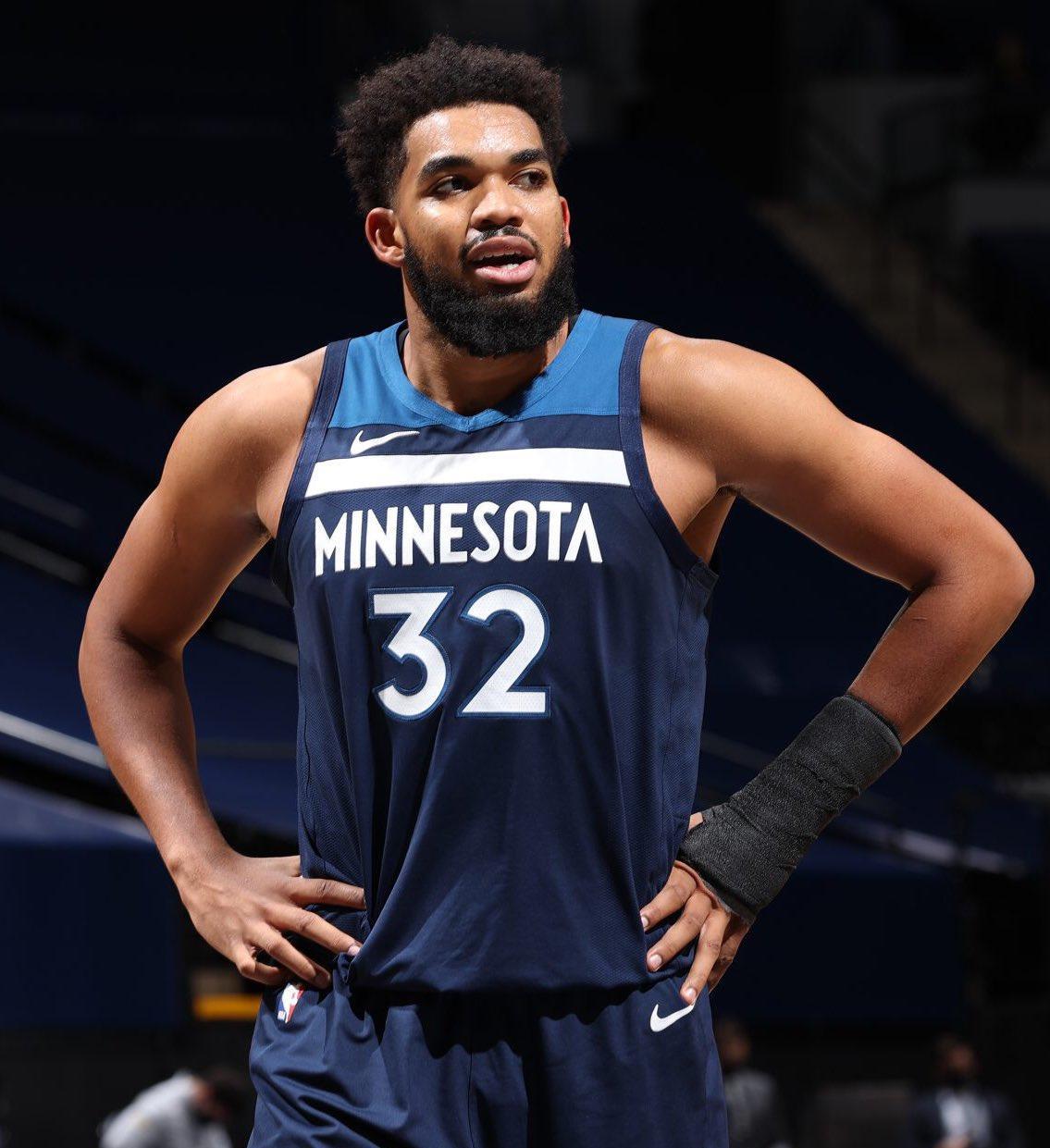 克罗托内客场不敌锡耶纳，遭遇挑战