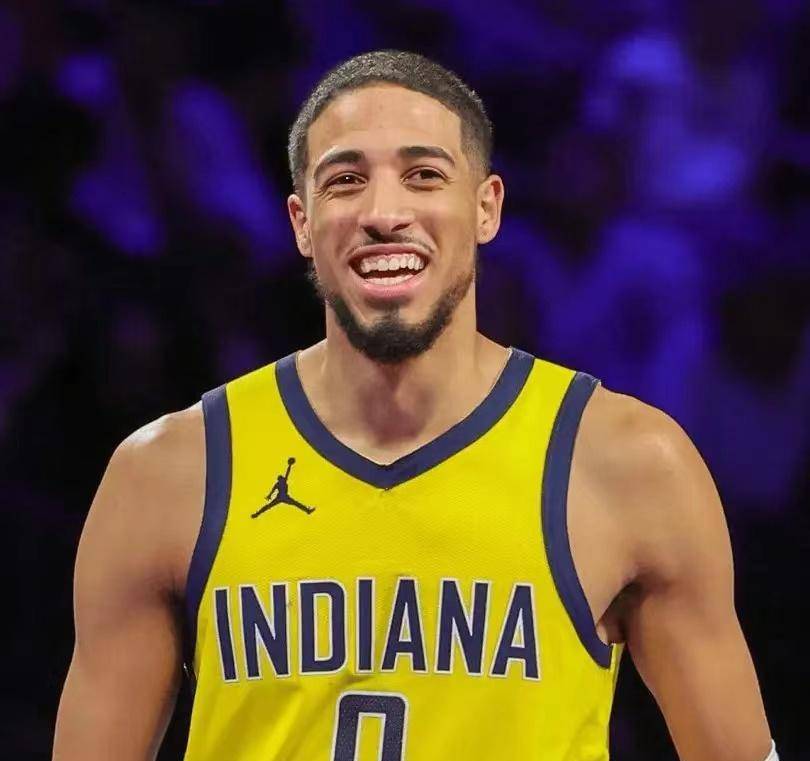 关于广东雷霆队巍然不动，稳健前行战绩无懈的信息