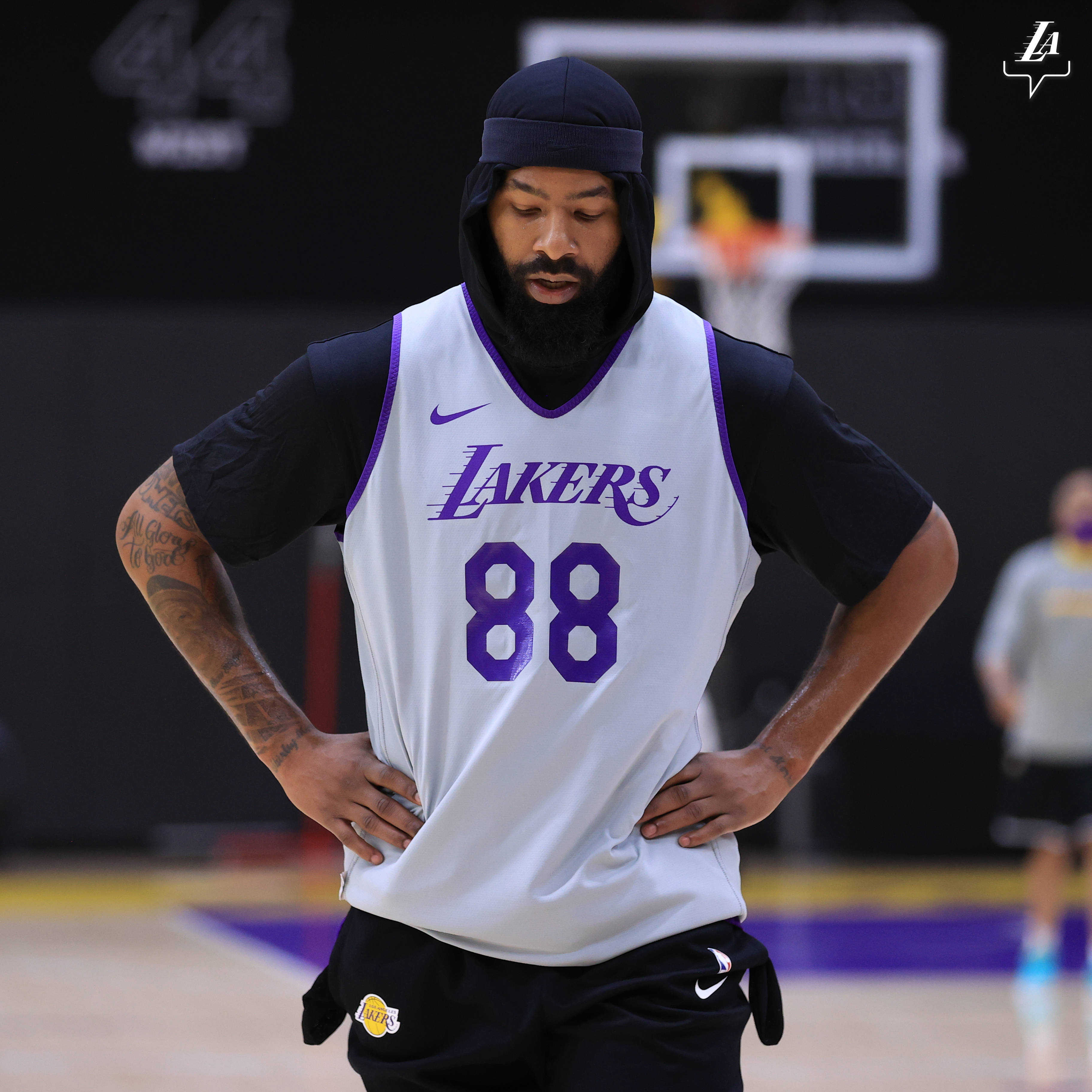 金特利脚踝受伤，湖人队备战受影响