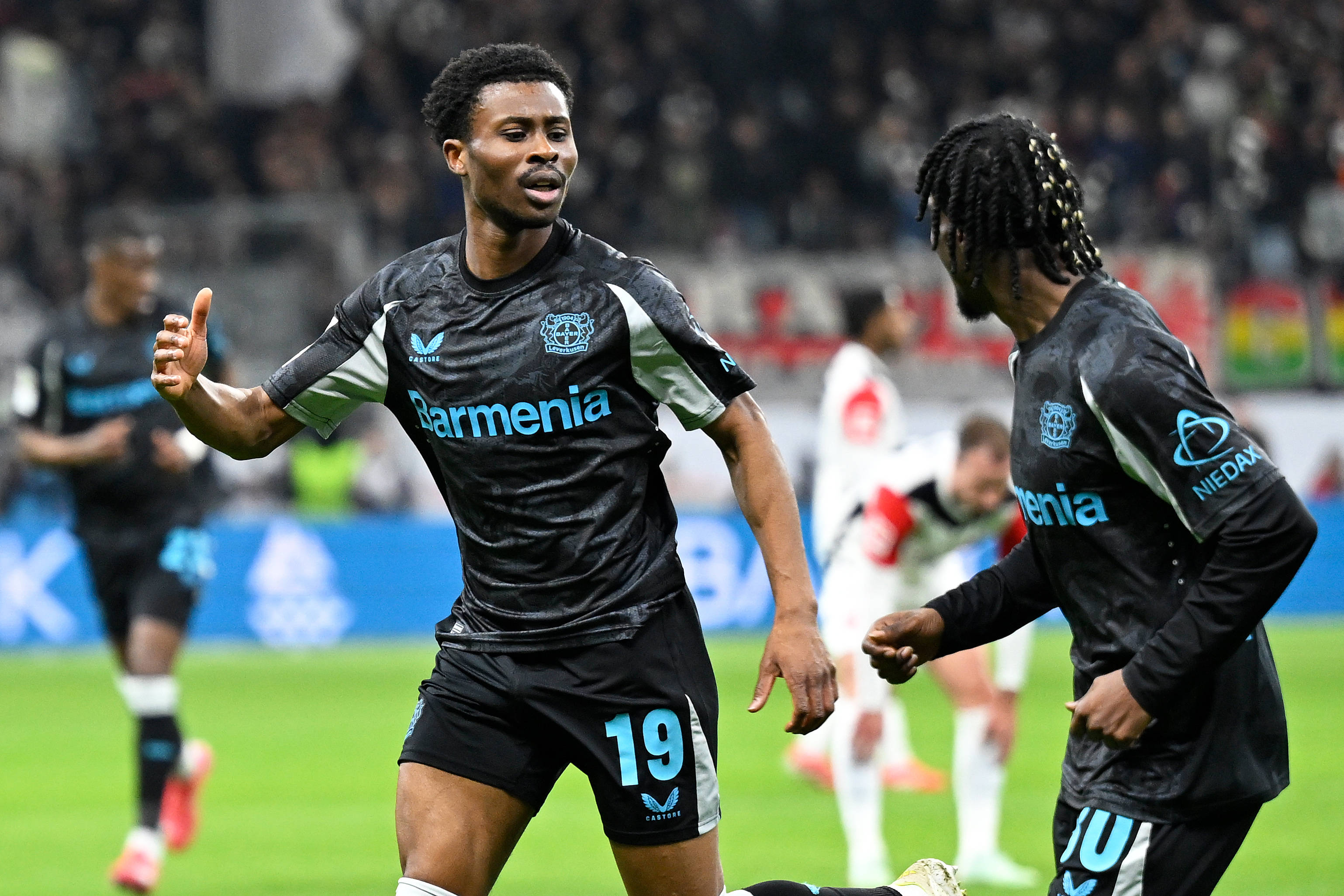 开云下载-关于法兰克福险胜对手，德甲赛季表现越发可观的信息