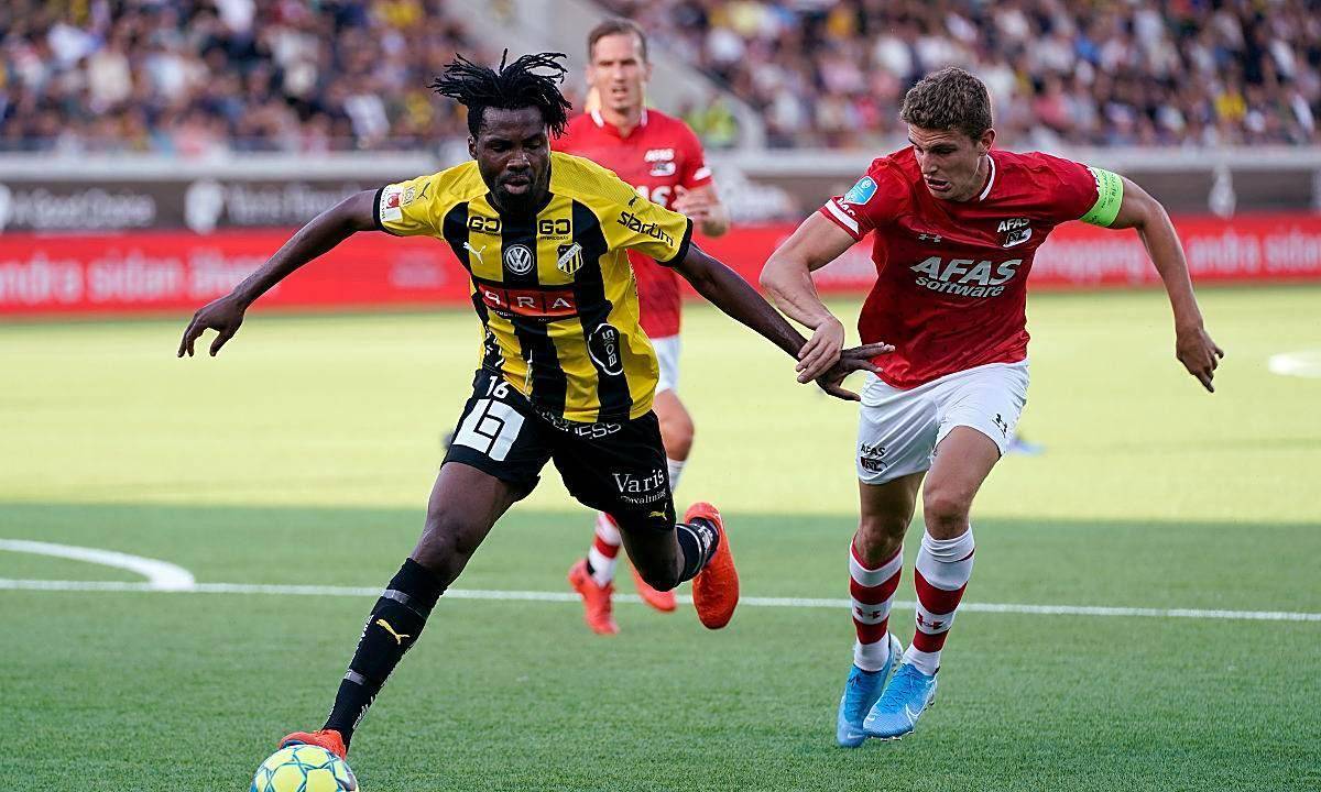 艾因特拉赫特主场力克对手，取得连胜