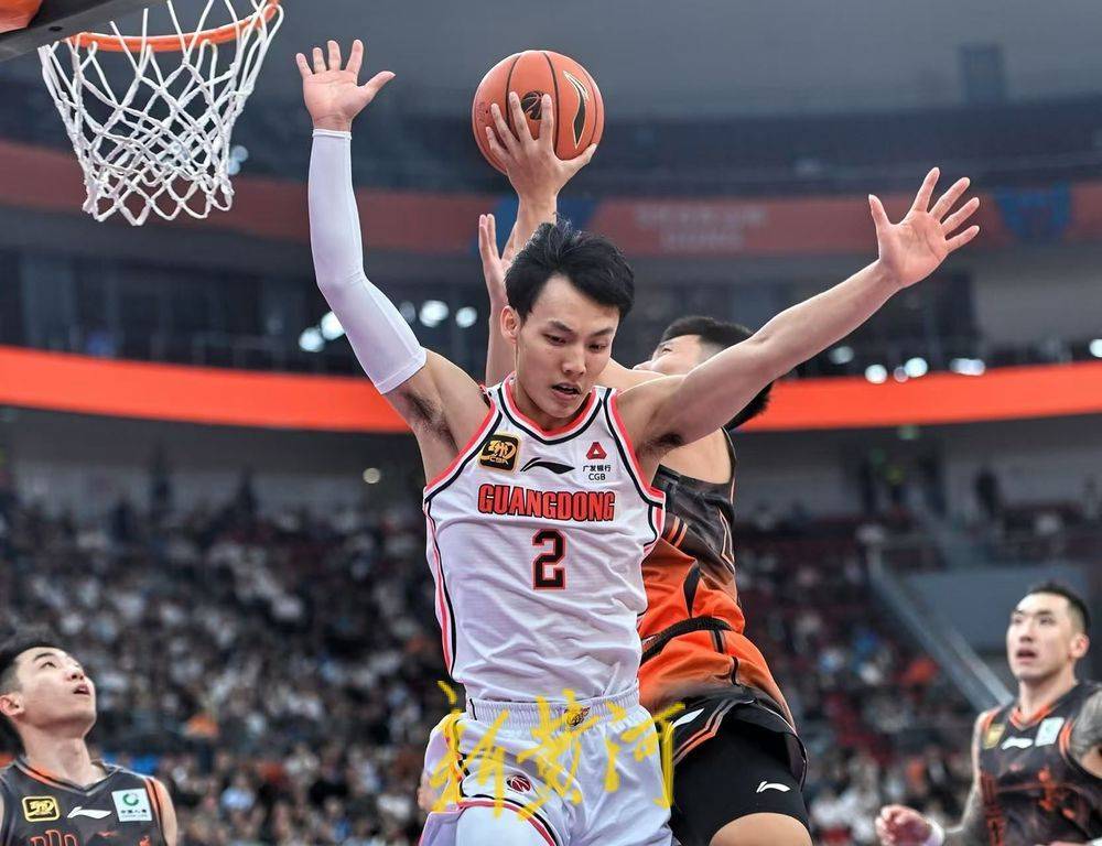 开云下载-球队在近期比赛中实力大增获得胜利