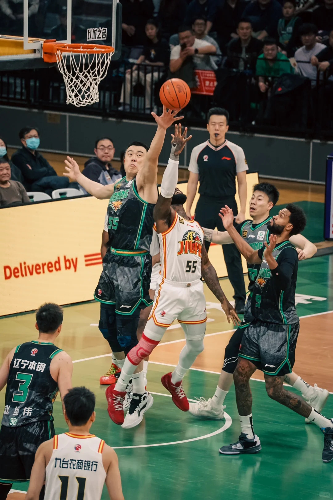 开云体育中国-吉林队鏖战公牛，塔图姆扛起全队的简单介绍