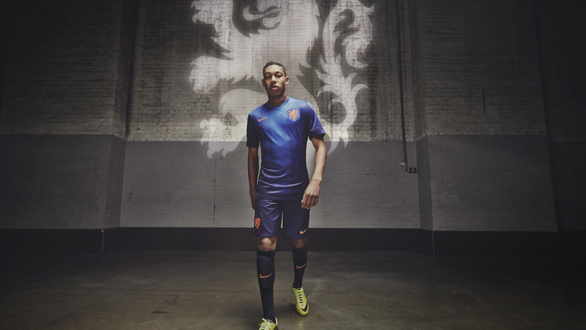 开云APP-绝杀救赎！米切尔15米高难度抛射，篮网1分险胜魔术止连败